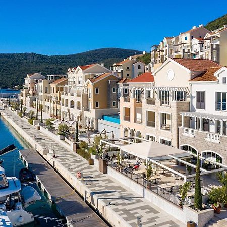 Lustica Bay Apartment ติวัต ภายนอก รูปภาพ