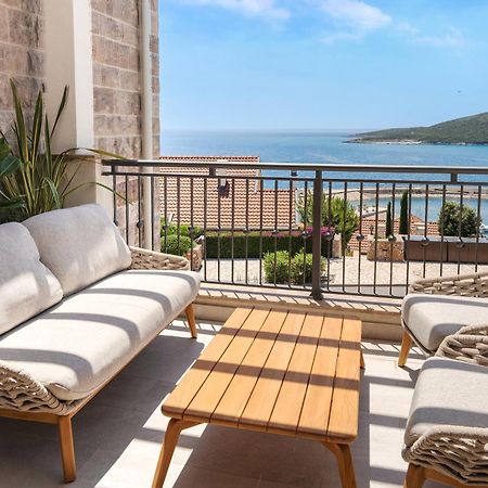 Lustica Bay Apartment ติวัต ภายนอก รูปภาพ