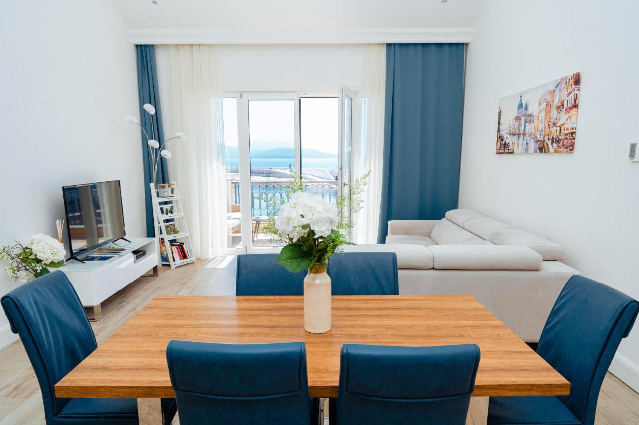Lustica Bay Apartment ติวัต ภายนอก รูปภาพ