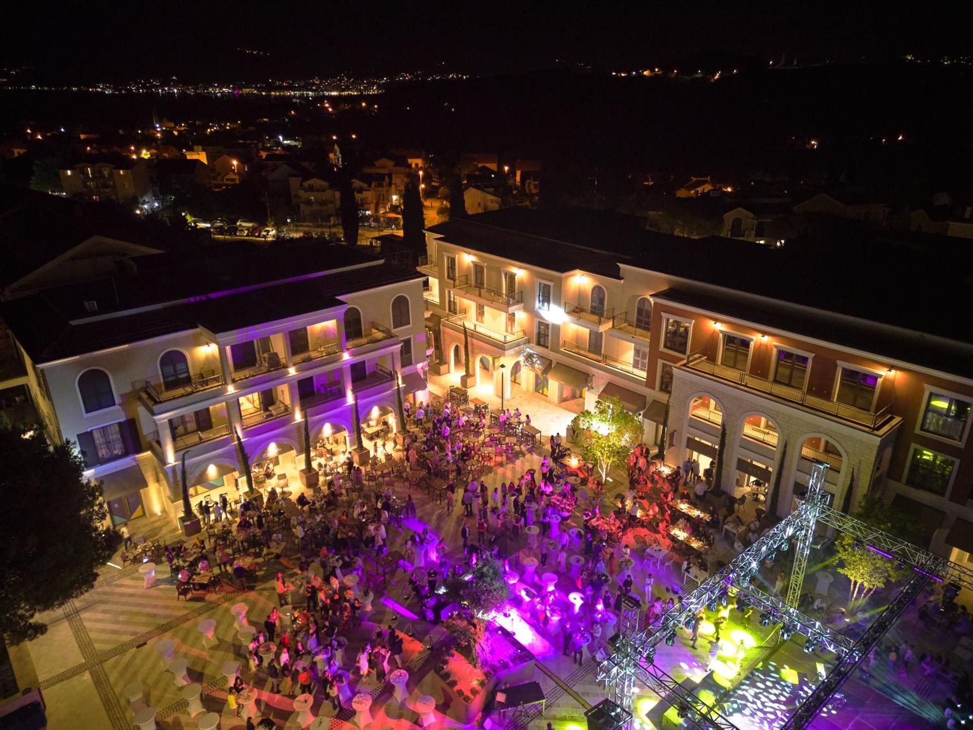 Lustica Bay Apartment ติวัต ภายนอก รูปภาพ