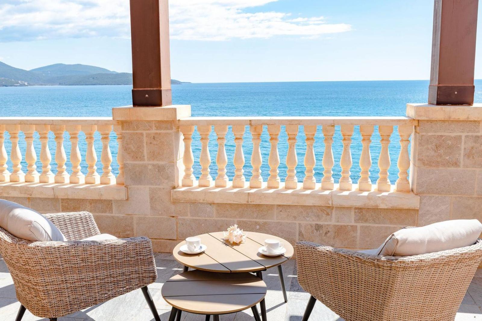 Lustica Bay Apartment ติวัต ห้อง รูปภาพ