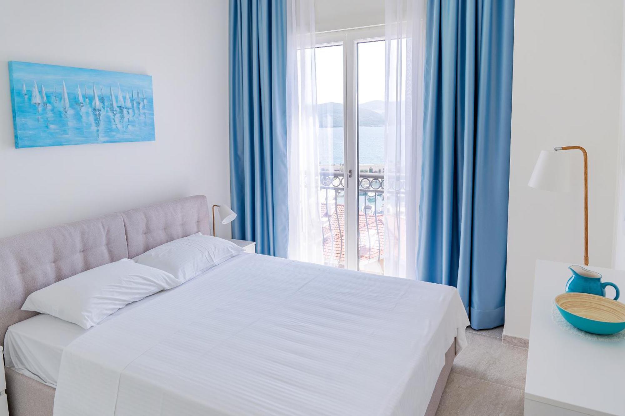 Lustica Bay Apartment ติวัต ภายนอก รูปภาพ
