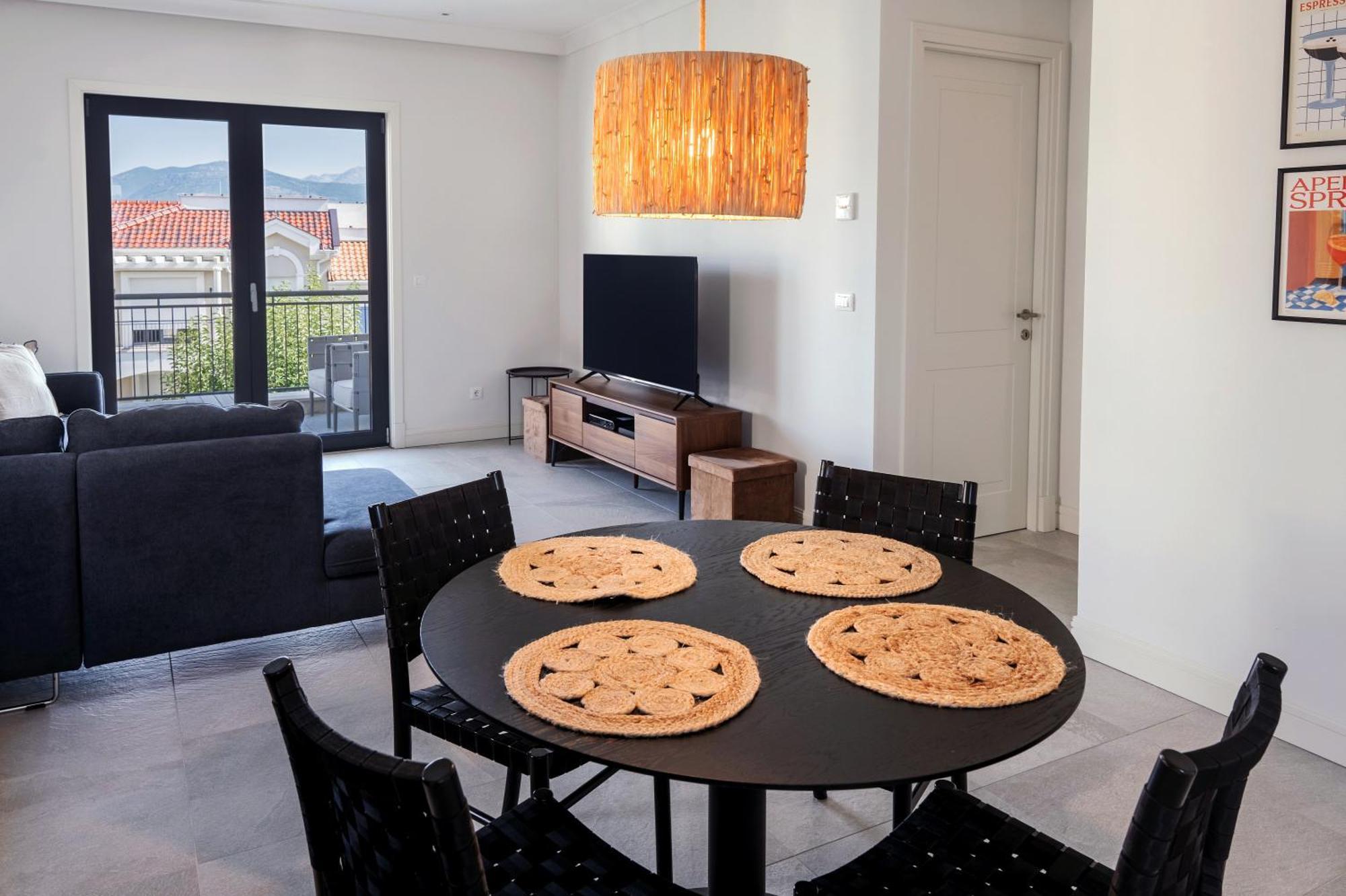 Lustica Bay Apartment ติวัต ห้อง รูปภาพ