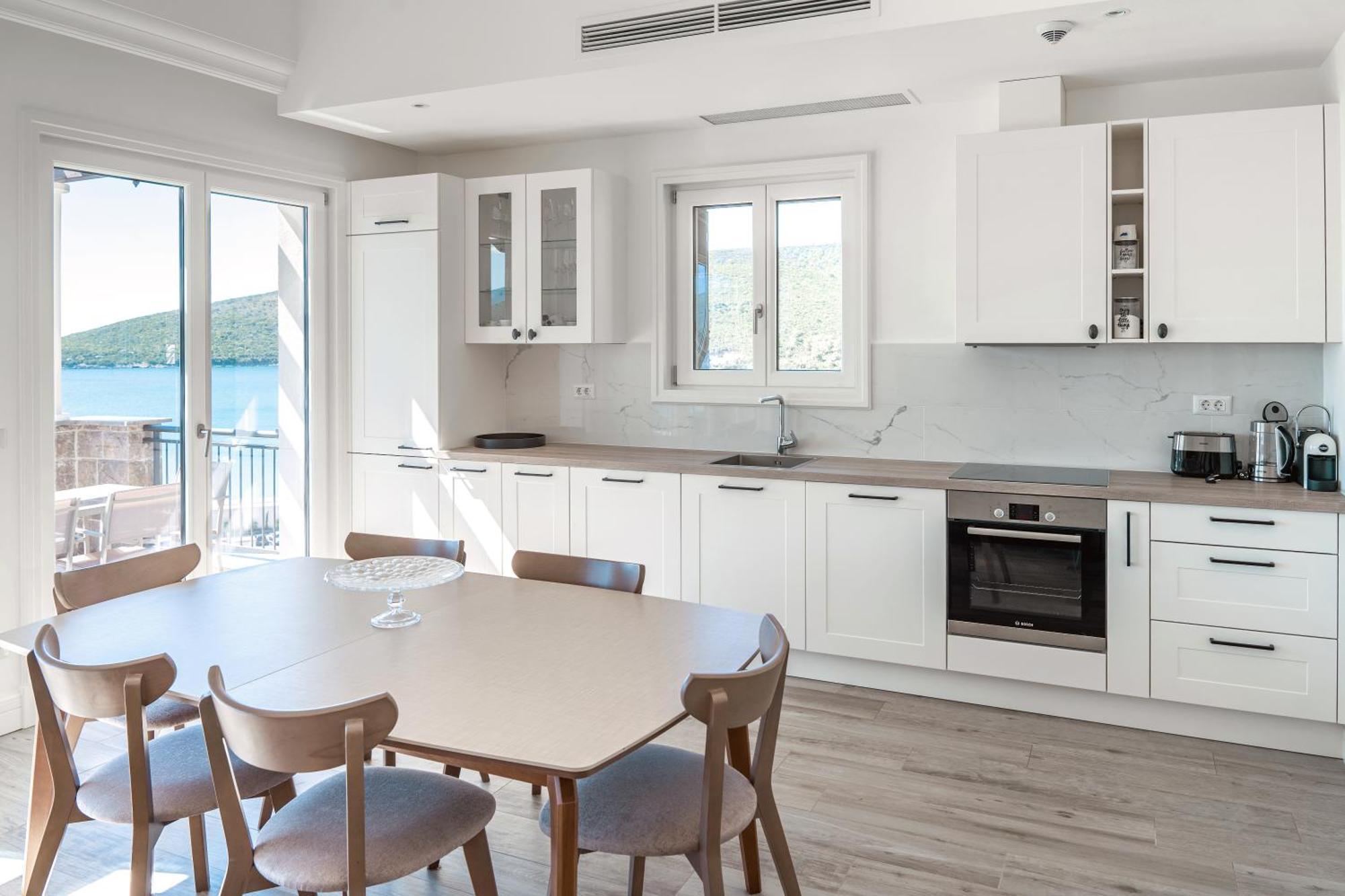 Lustica Bay Apartment ติวัต ภายนอก รูปภาพ