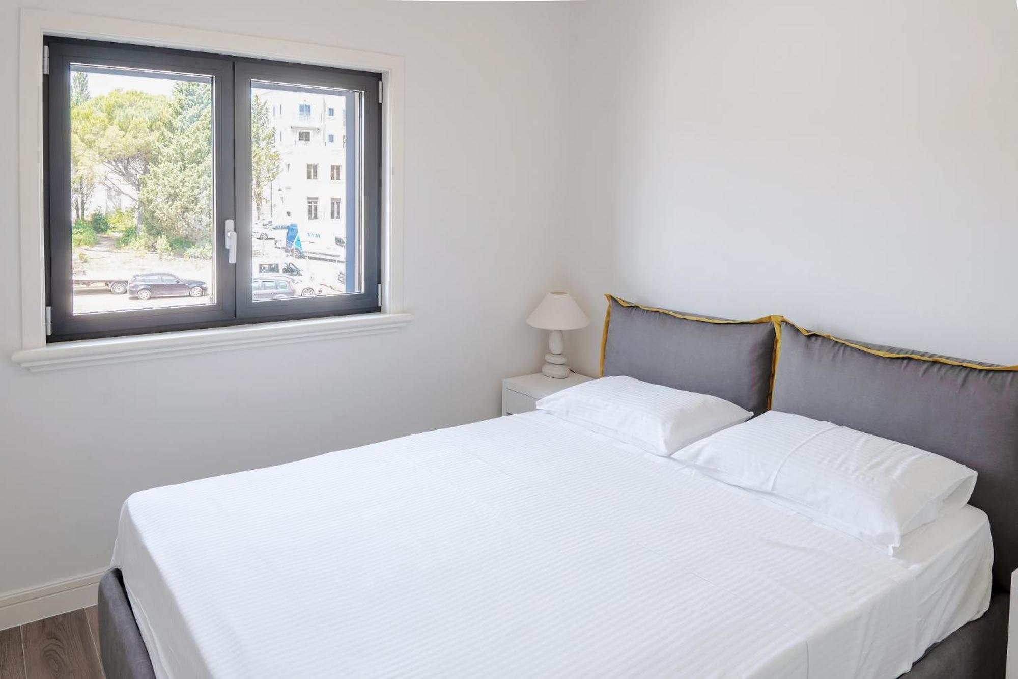 Lustica Bay Apartment ติวัต ภายนอก รูปภาพ