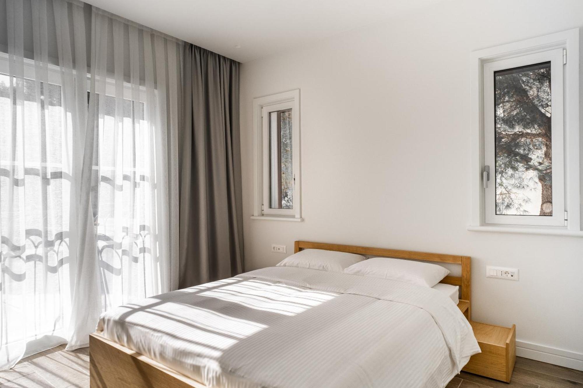 Lustica Bay Apartment ติวัต ภายนอก รูปภาพ